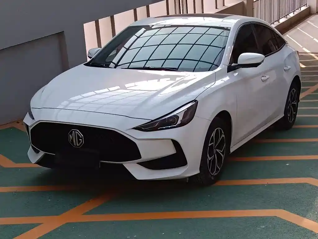 MG MG5 2021