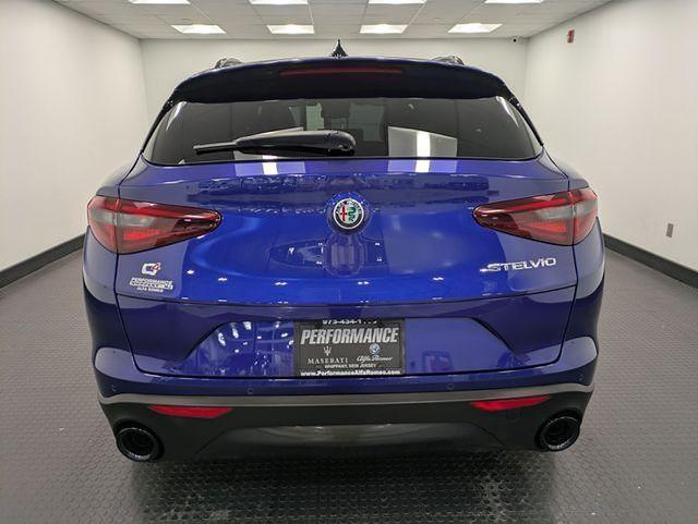 Alfa Romeo Stelvio 2022