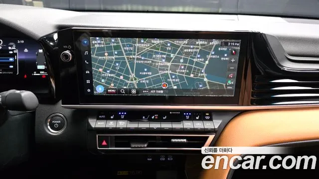 Toyota Camry 2025
