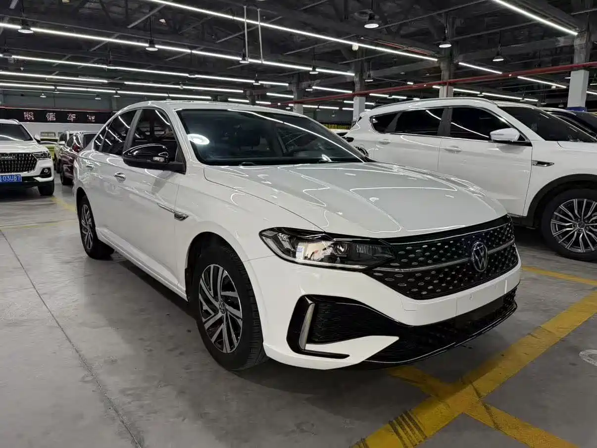 Volkswagen Lavida 2022