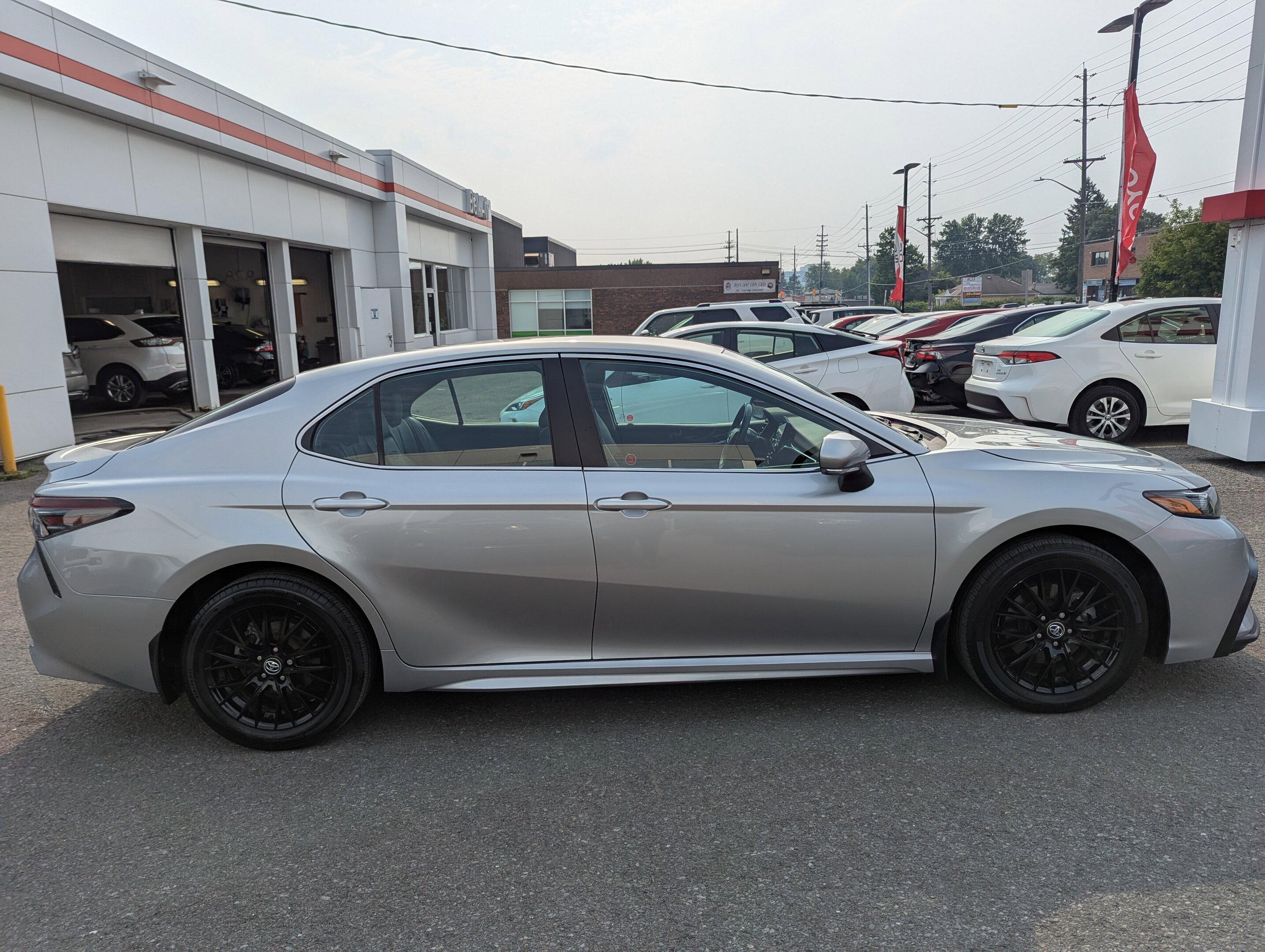 Toyota Camry 2023