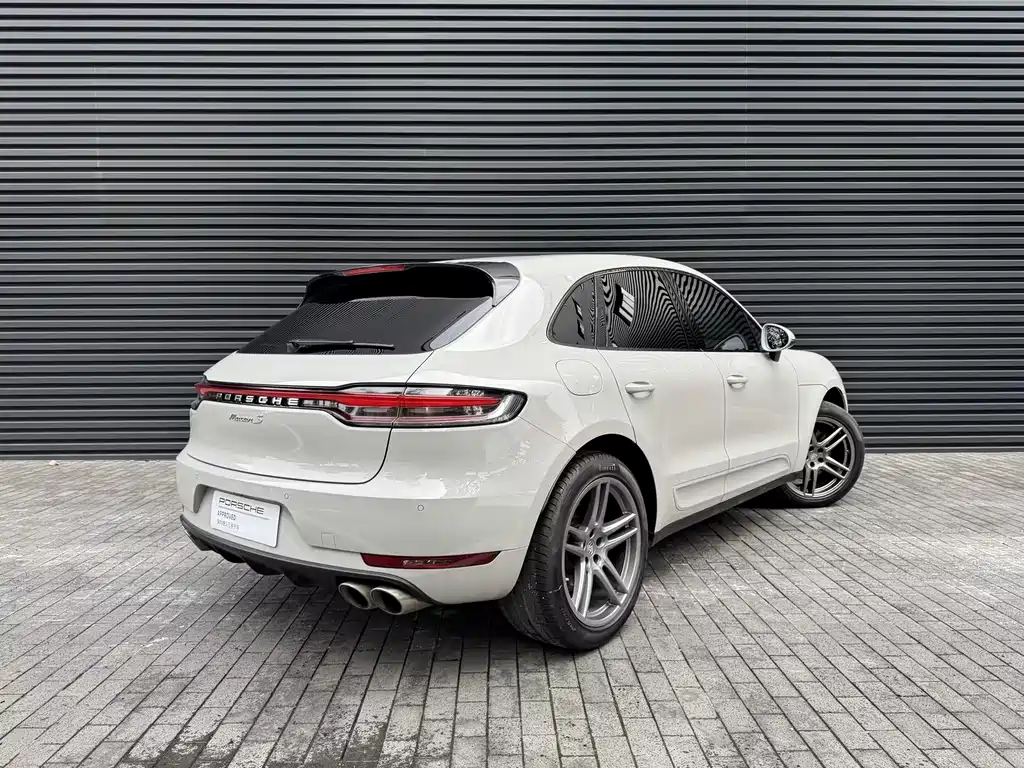 Porsche Macan 2022