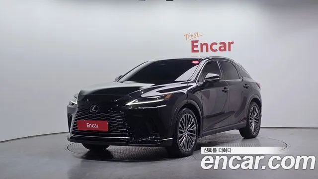 Lexus RX 2024