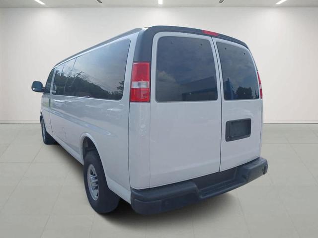 Chevrolet Express 2023