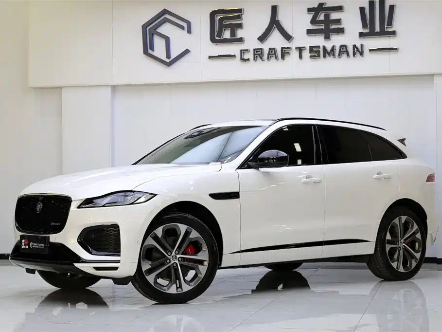 Jaguar F-Pace 2024