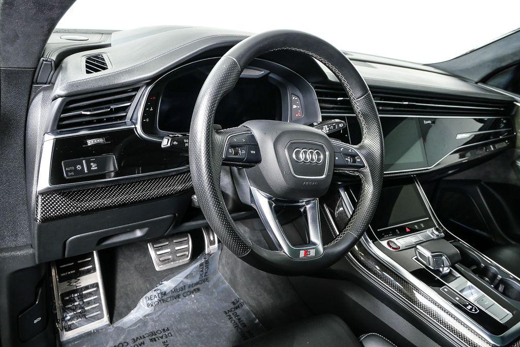 Audi SQ8 2023