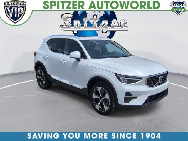 Volvo XC40 2024