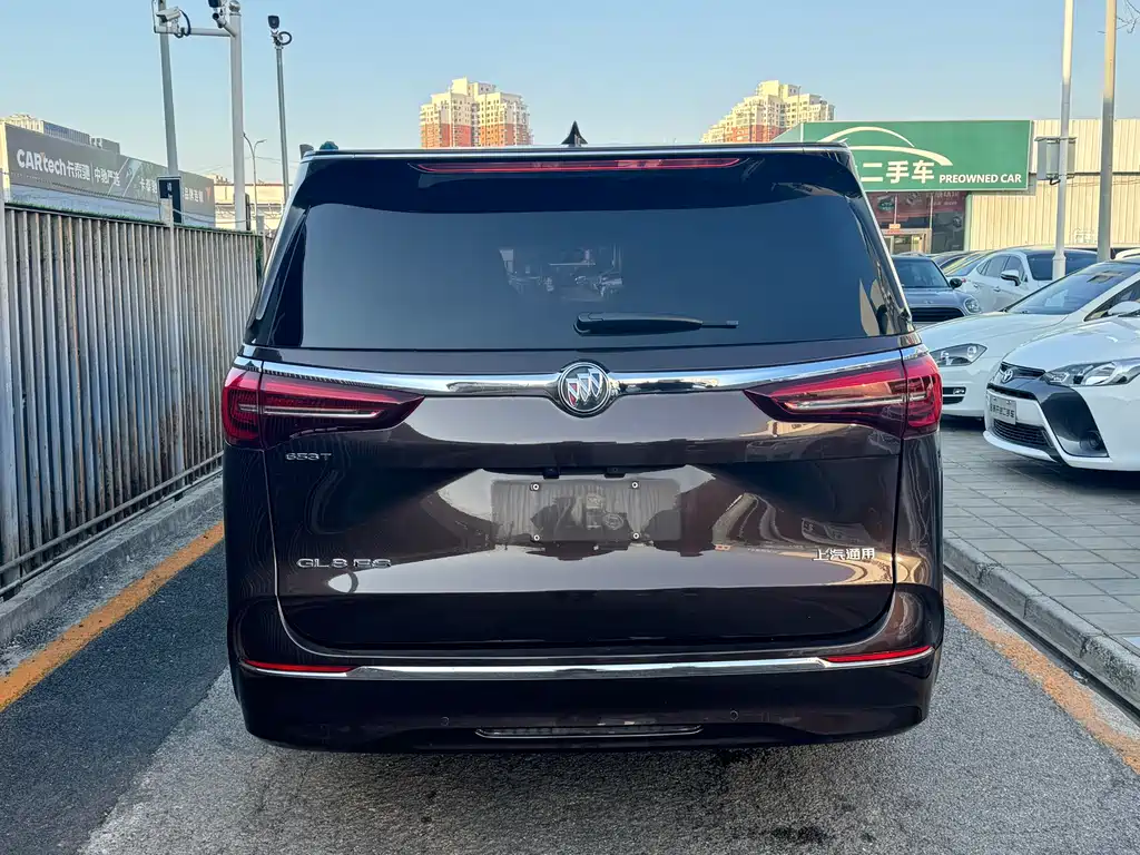 Buick GL8 2021