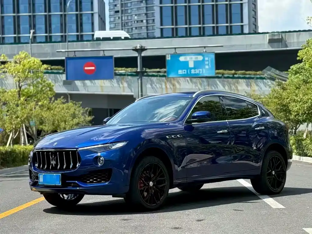 Maserati Levante 2021