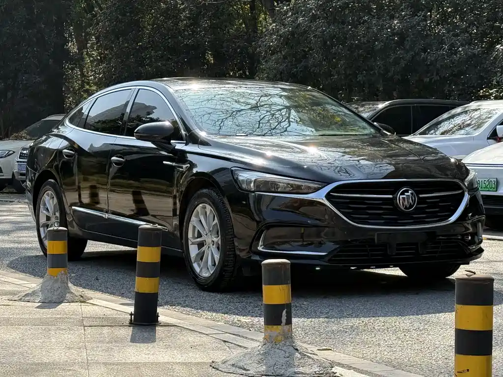 Buick LaCrosse 2022