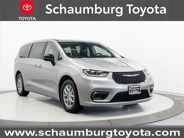 Chrysler Pacifica 2024