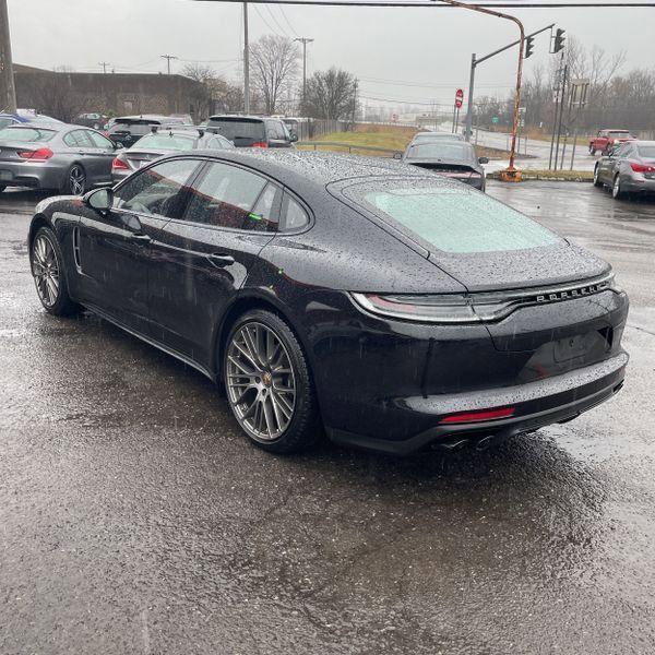 Porsche Panamera 2022