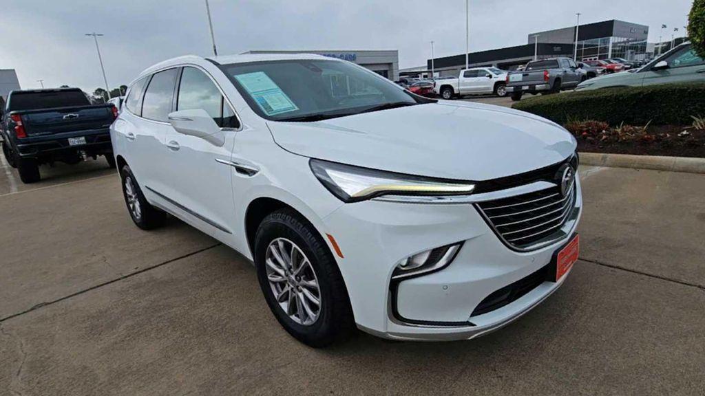 Buick Enclave 2023