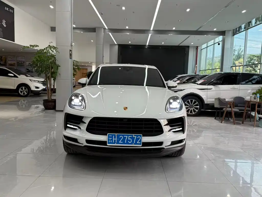 Porsche Macan 2020