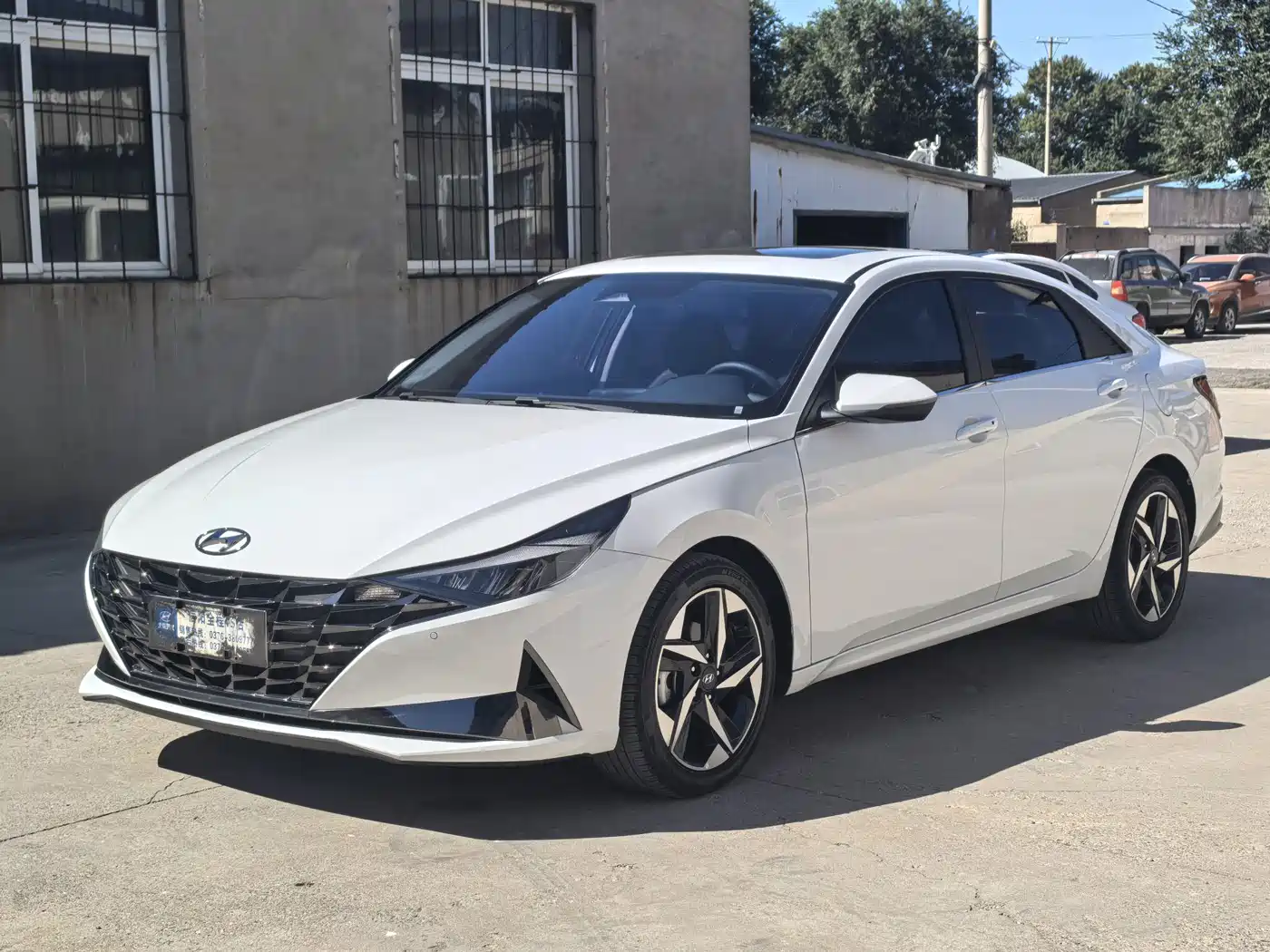 Hyundai Elantra 2023