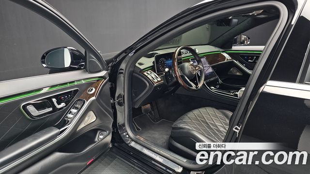 Mercedes-Benz S-Класс 2021