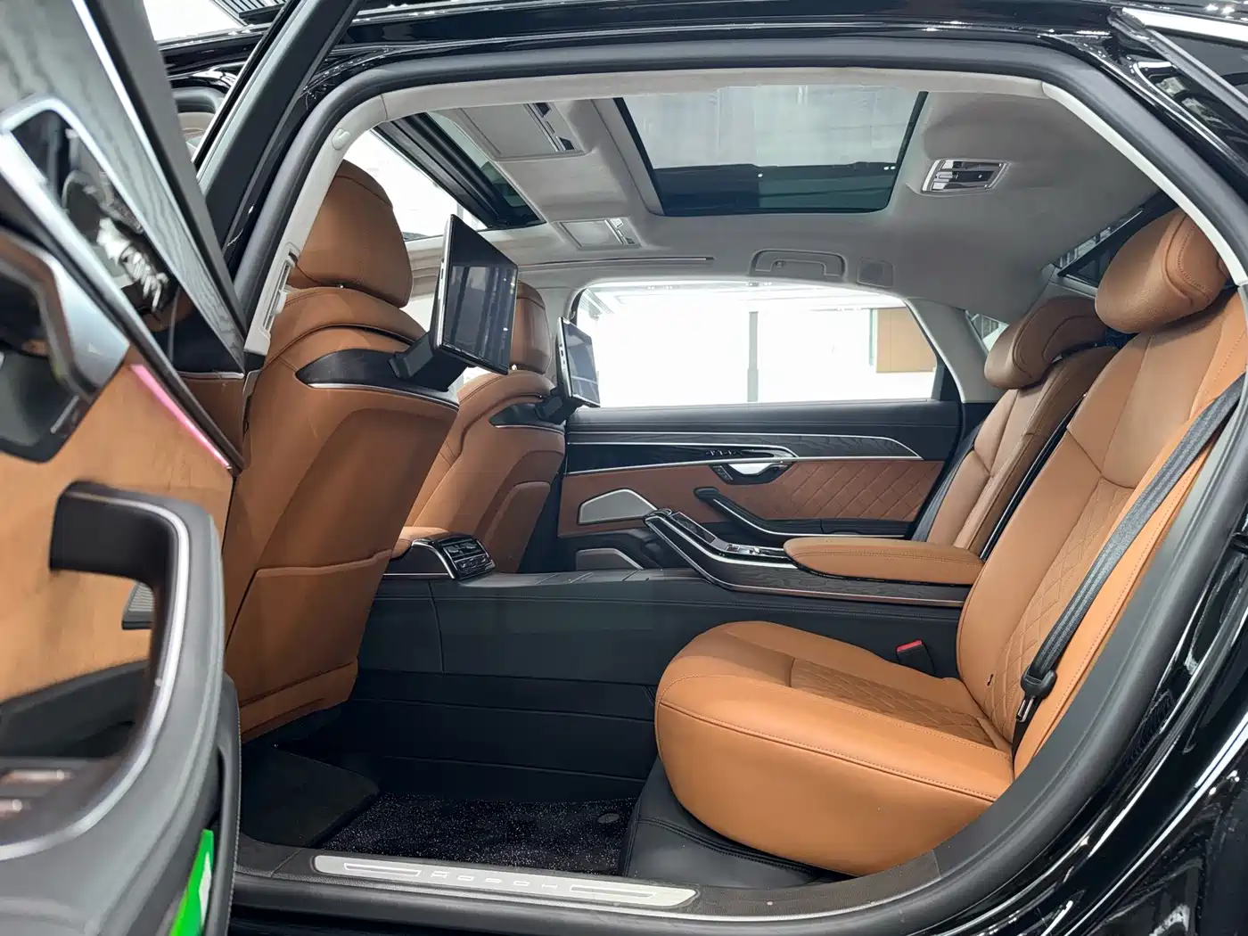 Audi A8 2022