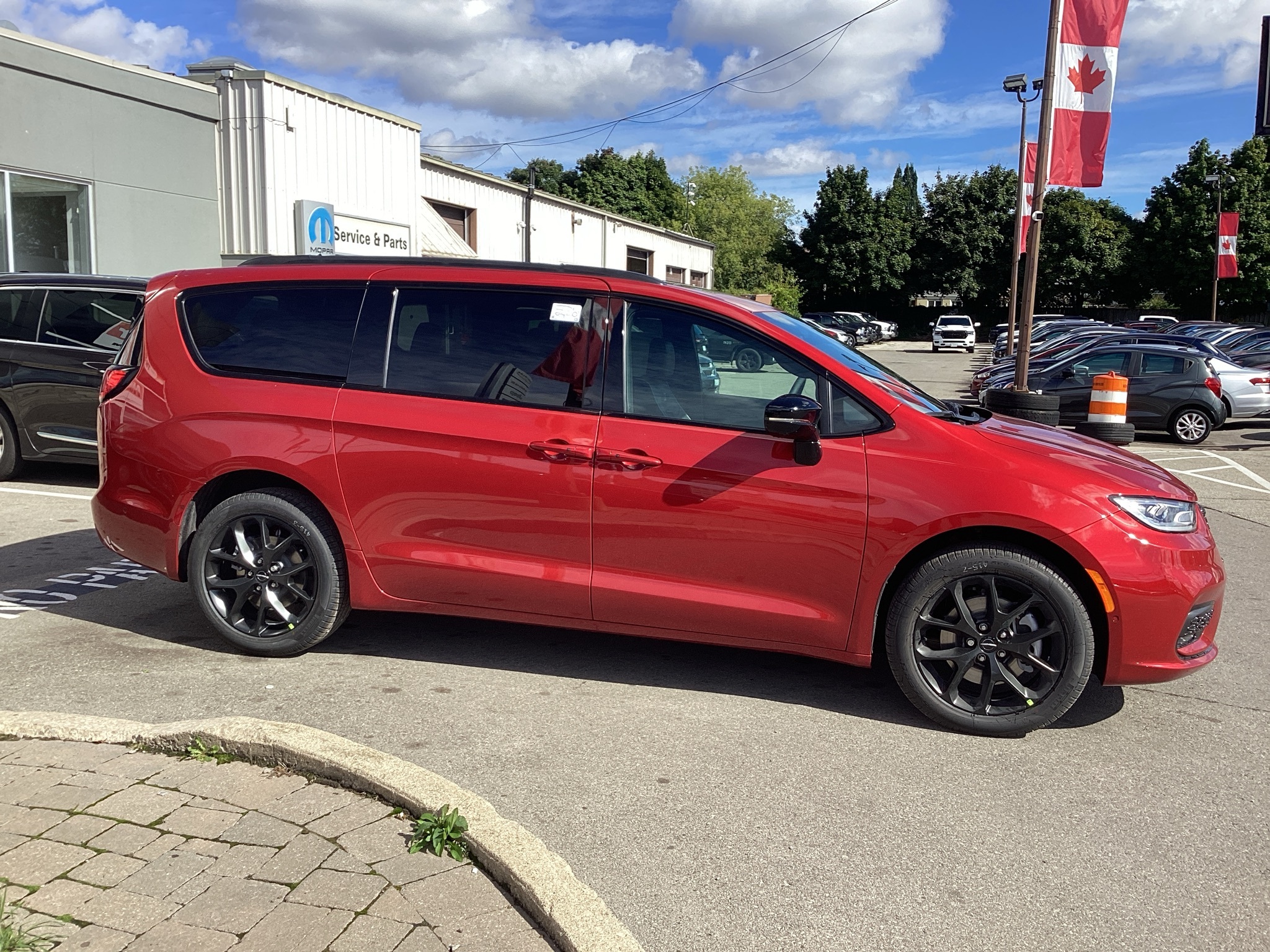 Chrysler Pacifica 2025