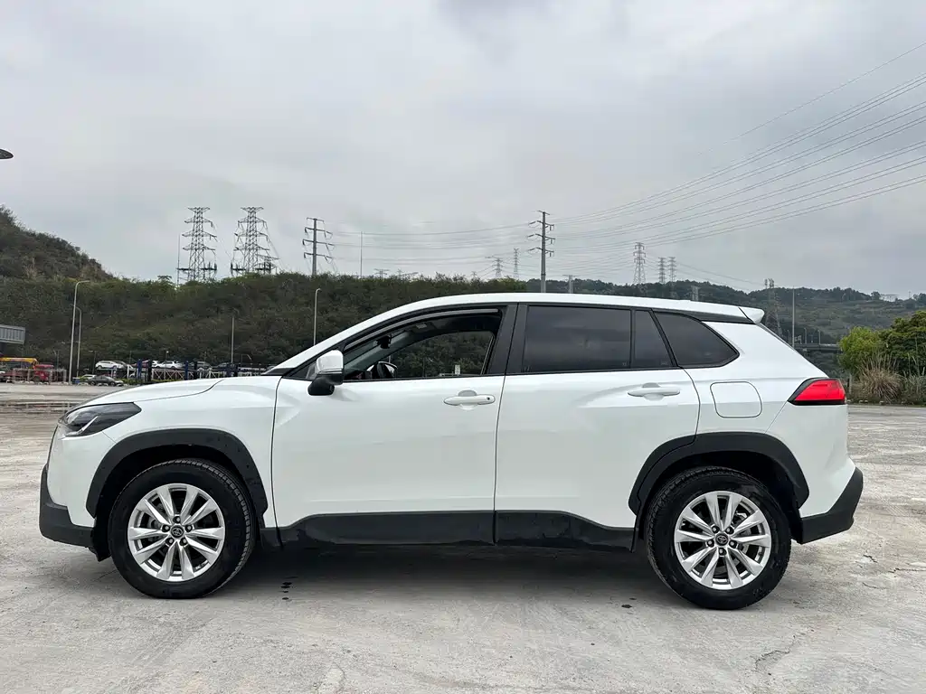 Toyota Corolla Cross 2023