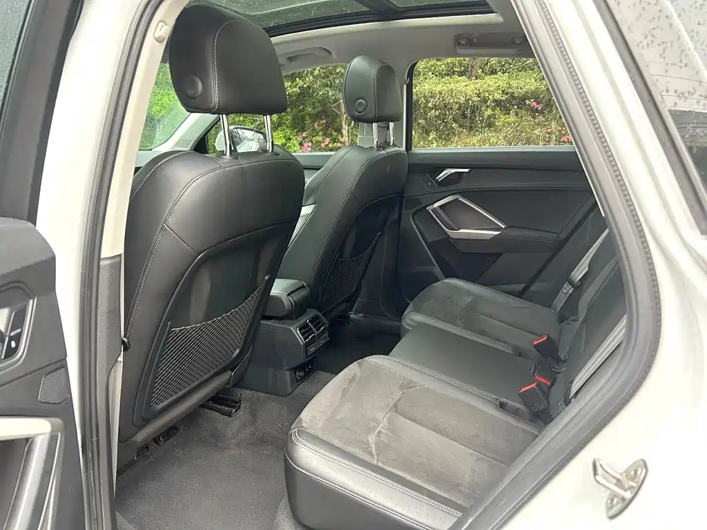 Audi Q3 2021