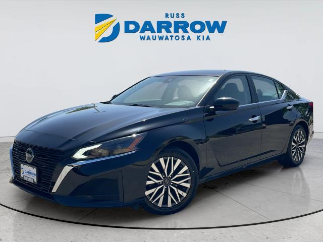 Nissan Altima 2024