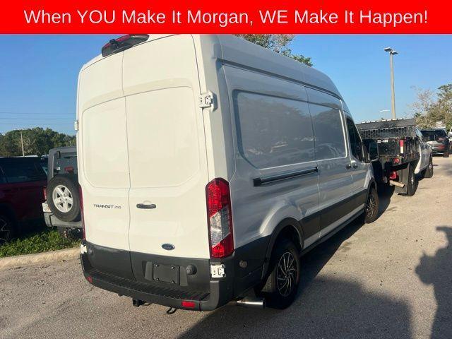 Ford Transit 2022