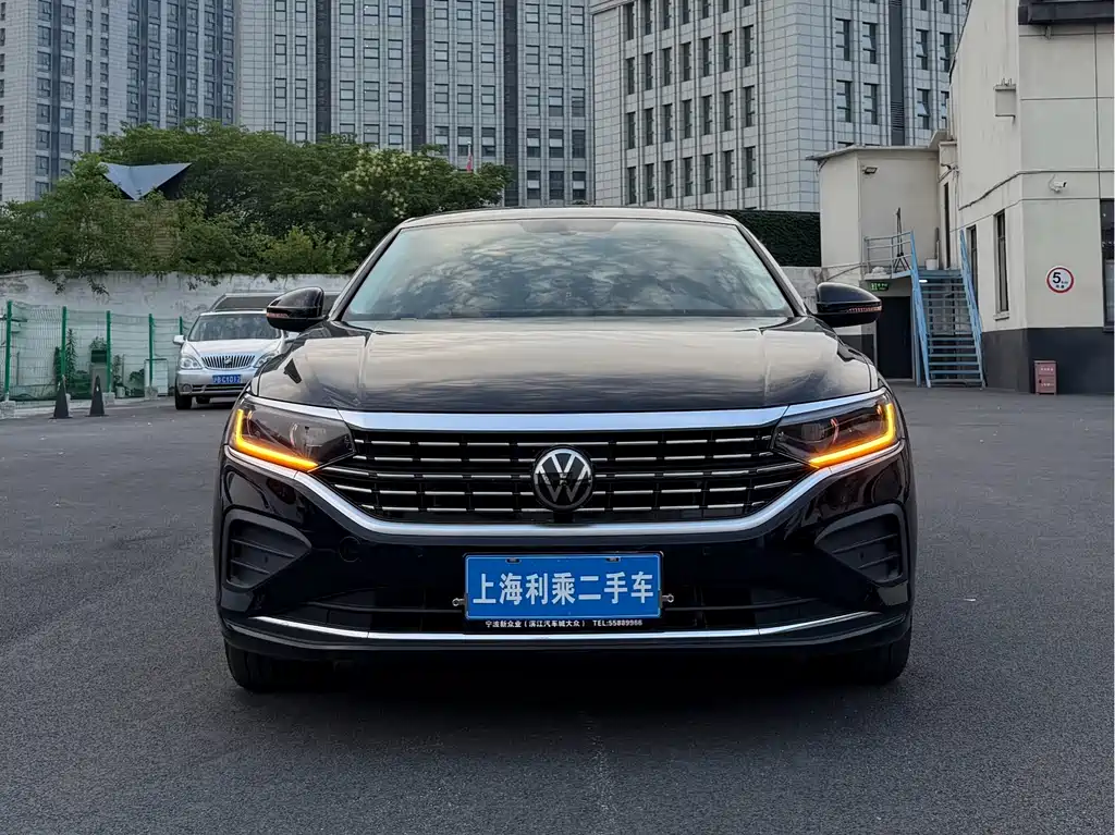 Volkswagen Passat 2024