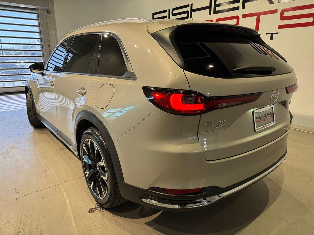 Mazda CX-90 2024