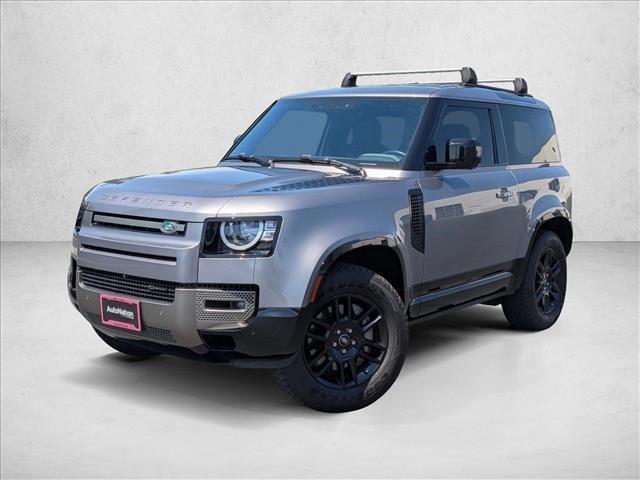 Land Rover Defender 2022