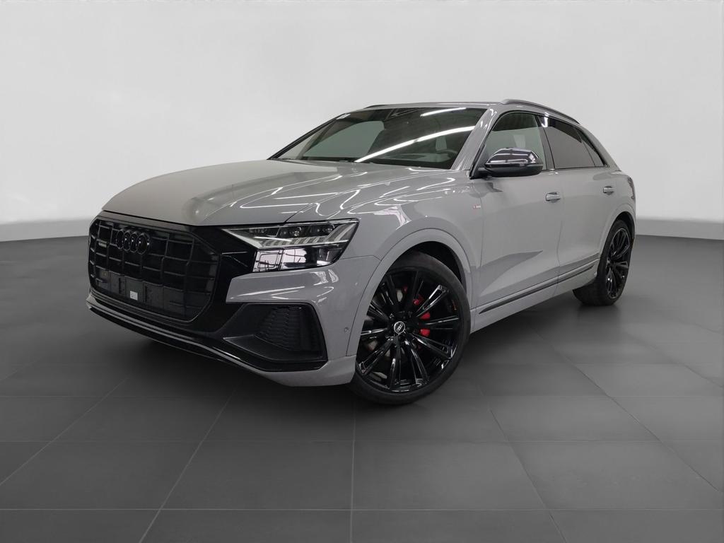 Audi Q8 2023