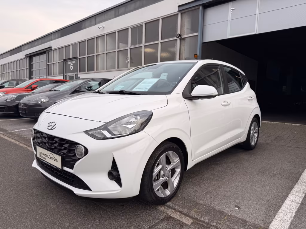 Hyundai i10 2023