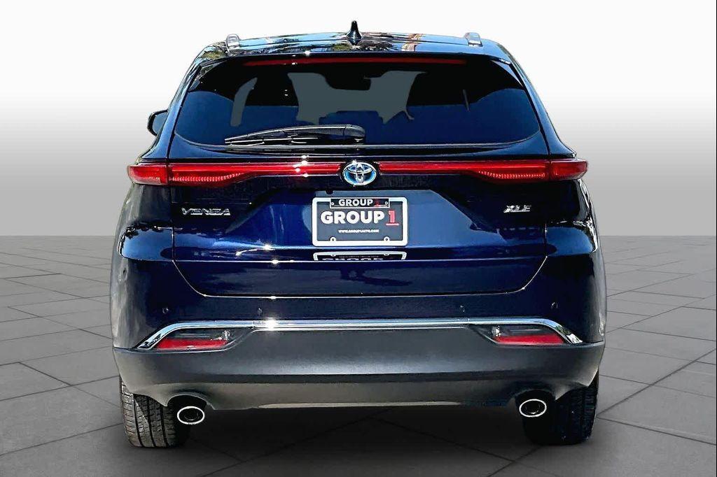 Toyota Venza 2023