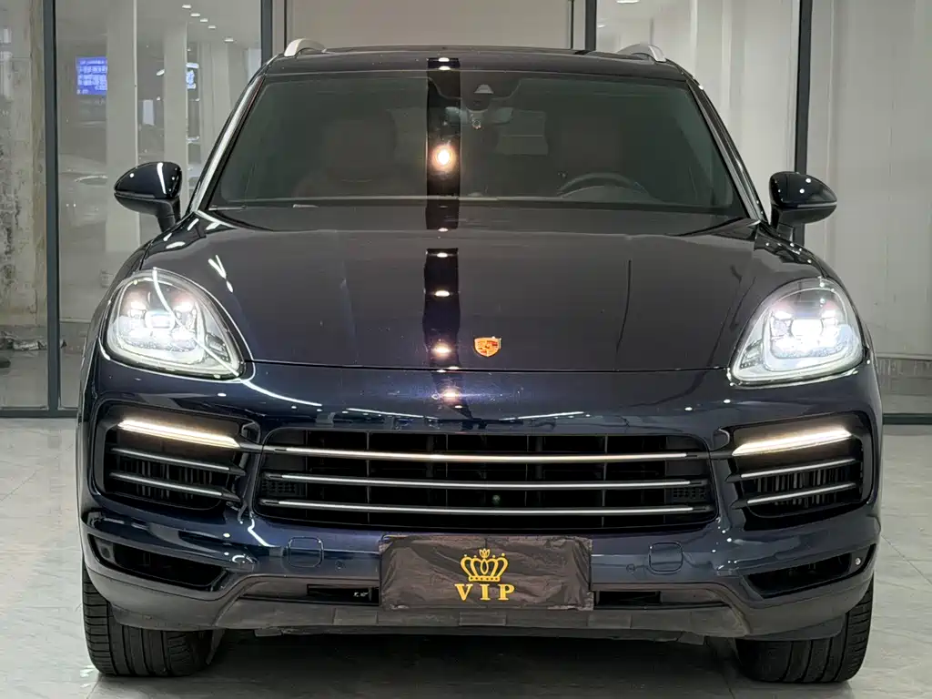 Porsche Cayenne 2022