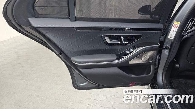 Mercedes-Benz S-Класс 2022