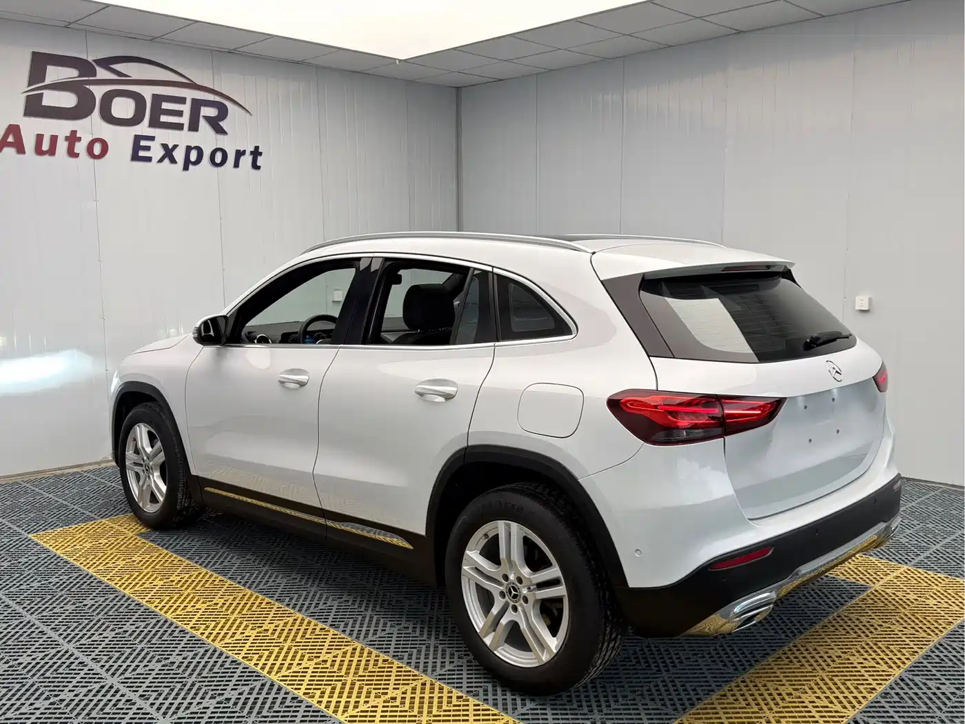 Mercedes-Benz GLA 2021