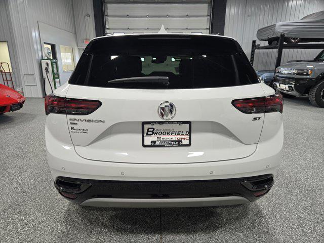 Buick Envision 2023