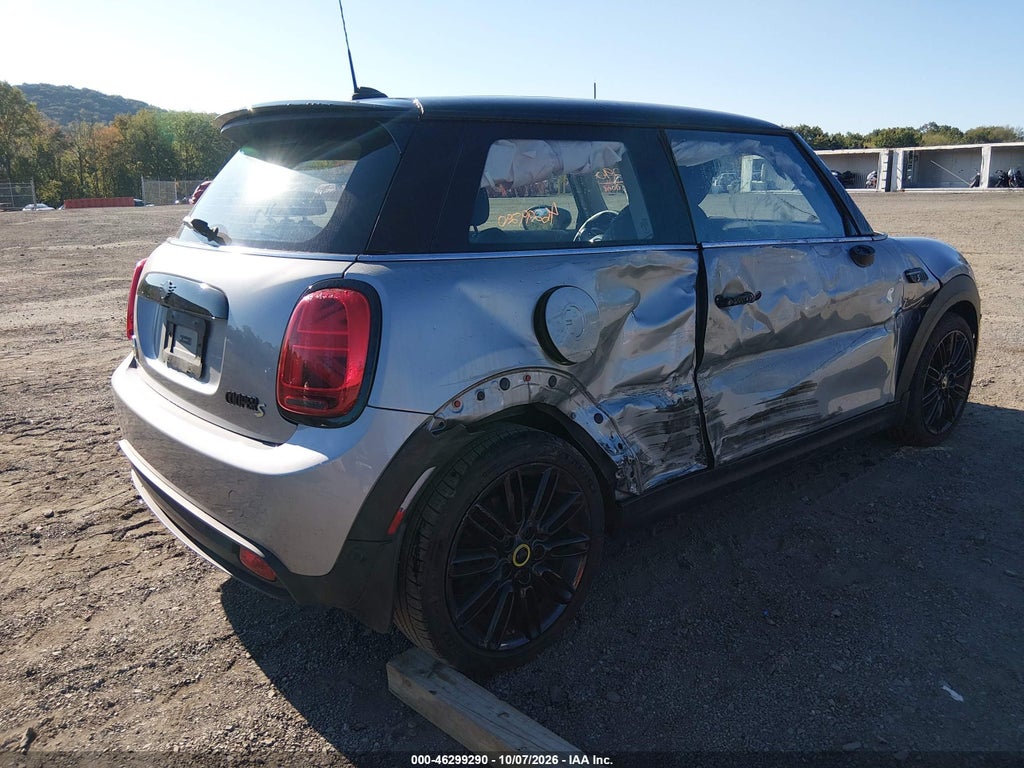 Mini Hardtop 2024