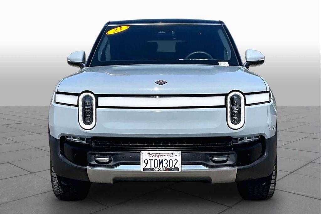 Rivian R1S 2023