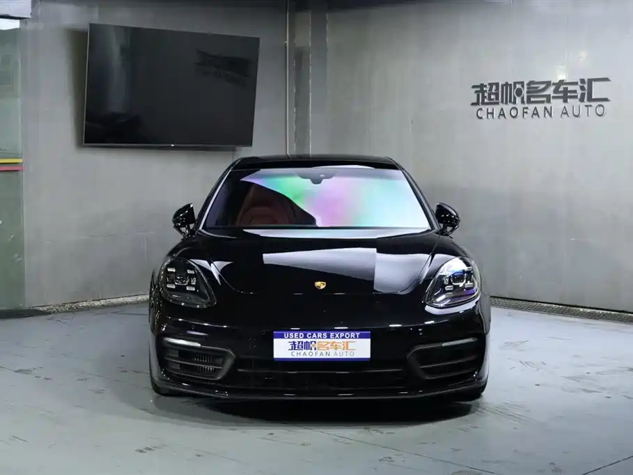 Porsche Panamera 2024