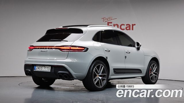 Porsche Macan 2022