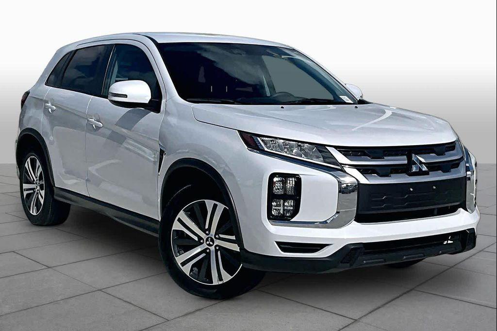 Mitsubishi Outlander Sport 2024