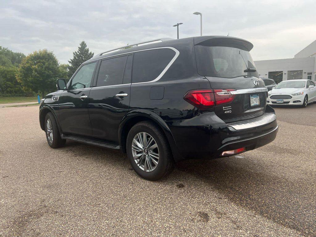 Infiniti QX80 2023