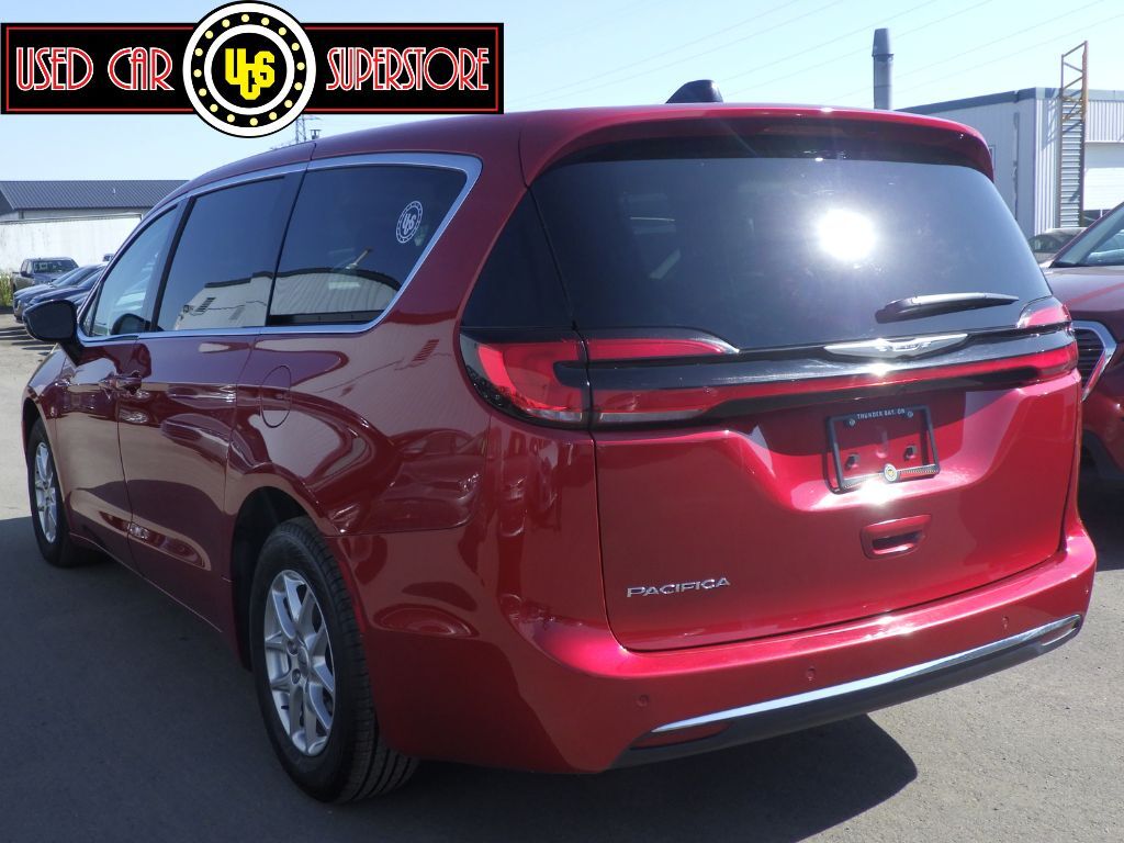 Chrysler Pacifica 2024