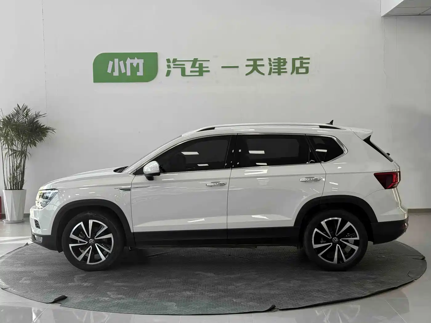 Volkswagen Tharu 2023