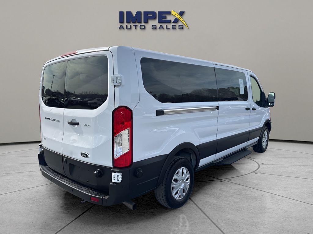 Ford Transit 2024