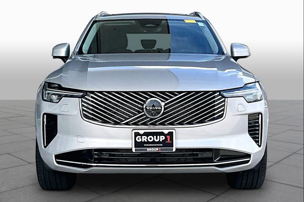 Volvo XC90 2025