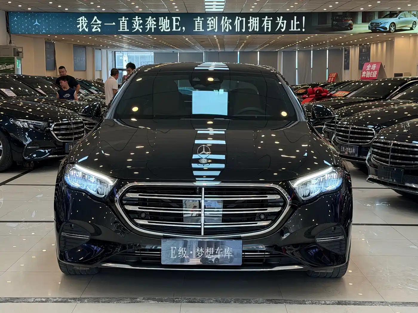Mercedes-Benz E-Класс 2024