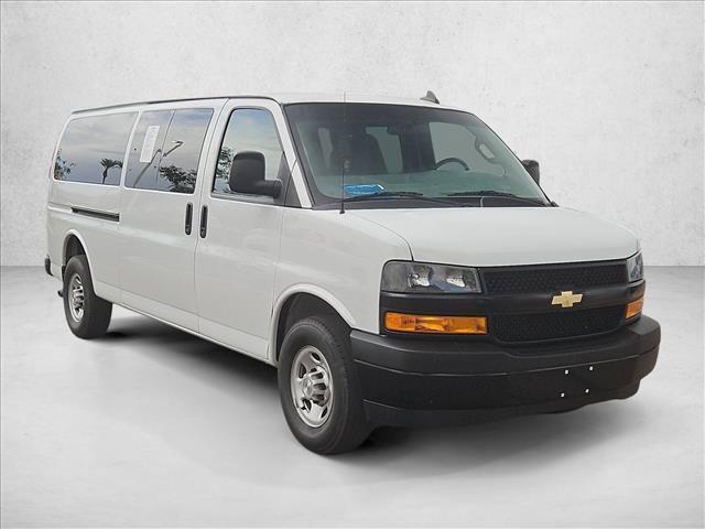 Chevrolet Express 2023