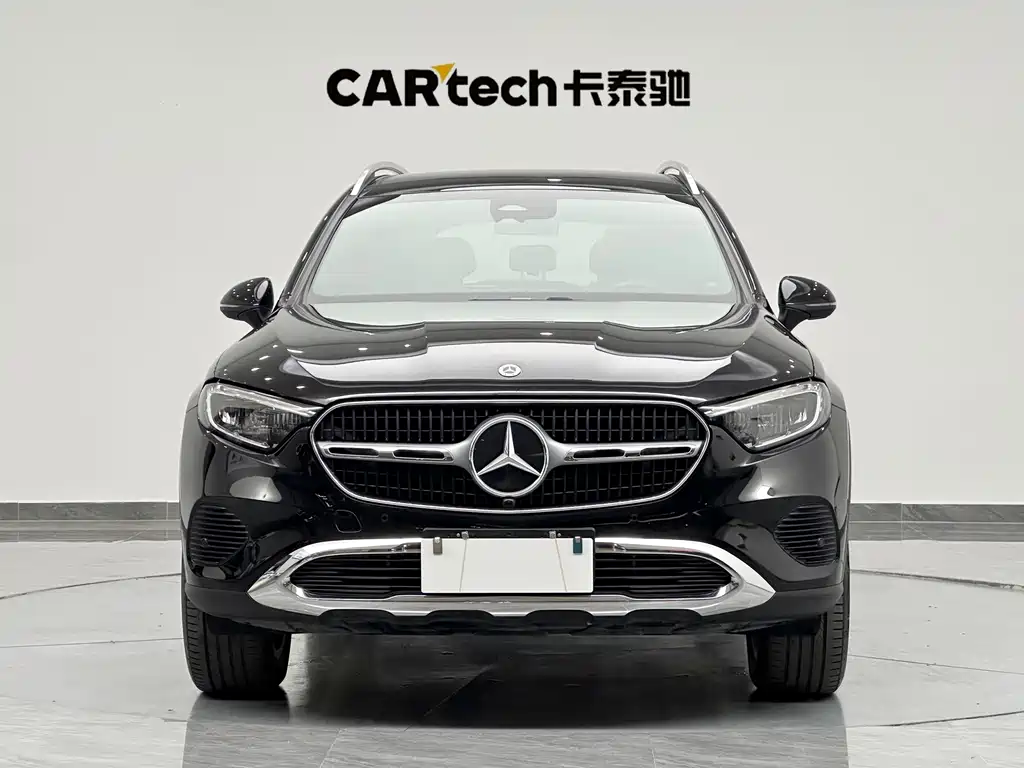 Mercedes-Benz GLC 2023