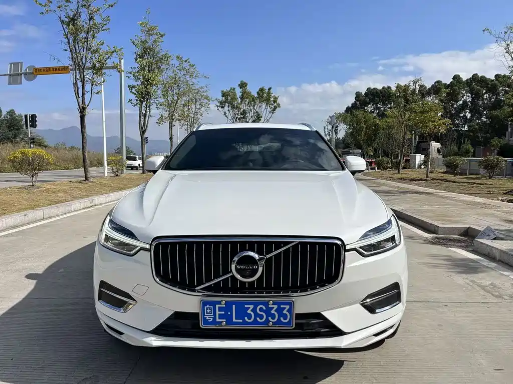 Volvo XC60 2021